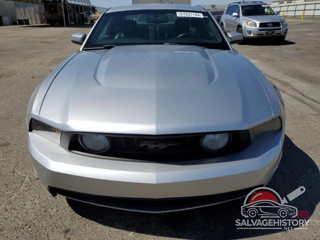 1ZVBP8CH4A5154684 2010 FORD MUSTANG photo no. 5