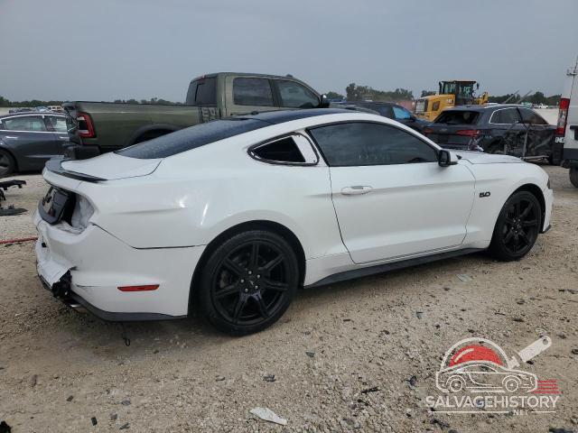 1FA6P8CF7J5129710 2018 FORD MUSTANG photo no. 3