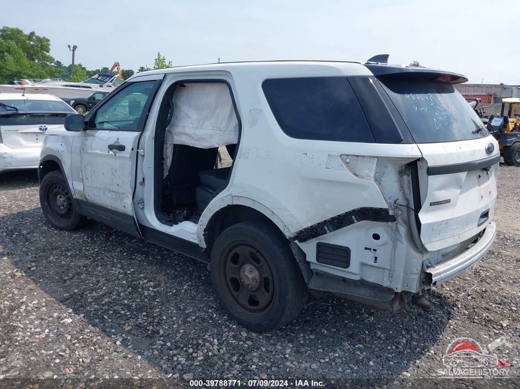 1FM5K8AR1KGB22884 2019 FORD POLICE INTERCEPTOR UTILITY photo no. 3