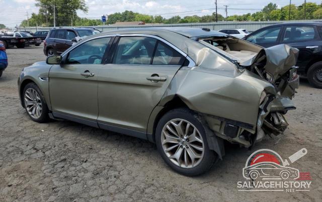 1FAHP2F8XDG134086 2013 FORD TAURUS photo no. 2