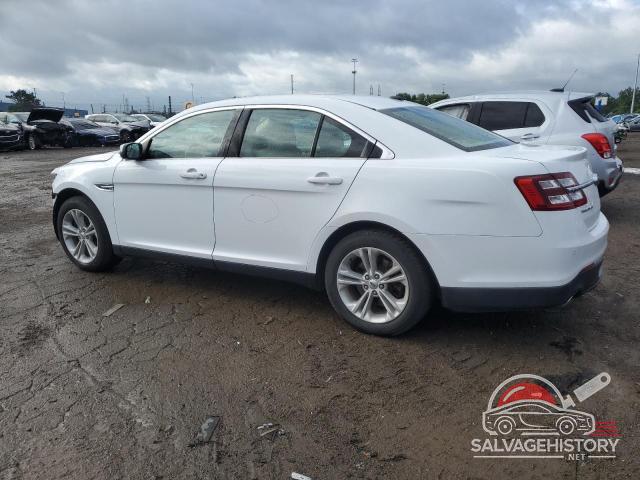 1FAHP2E80FG136157 2015 FORD TAURUS photo no. 2