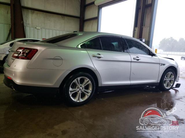 1FAHP2D83JG141279 2018 FORD TAURUS photo no. 3