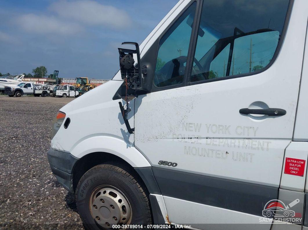 WDYPF1CC8A5471041 2010 FREIGHTLINER SPRINTER 3500 photo no. 6