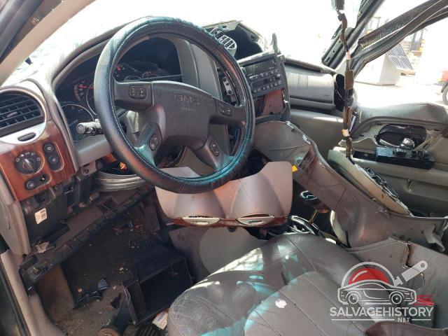 1GKDT13S832209723 2003 GMC ENVOY photo no. 8