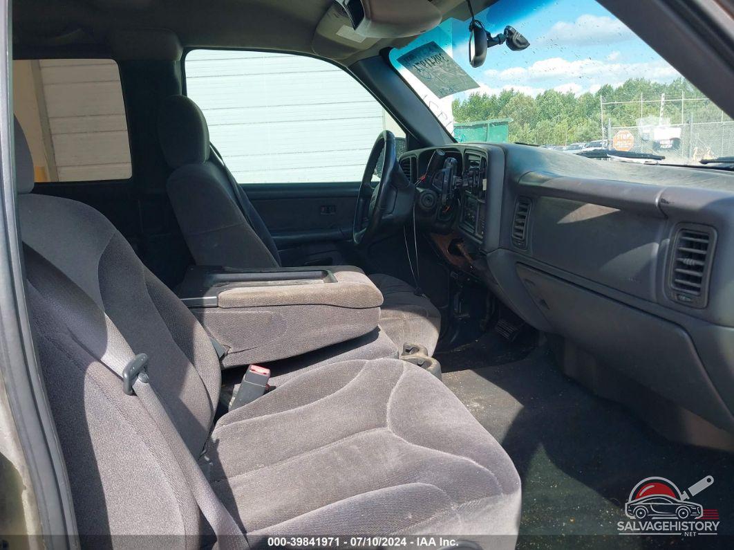 2GTEC19V521389162 2002 GMC NEW SIERRA photo no. 5