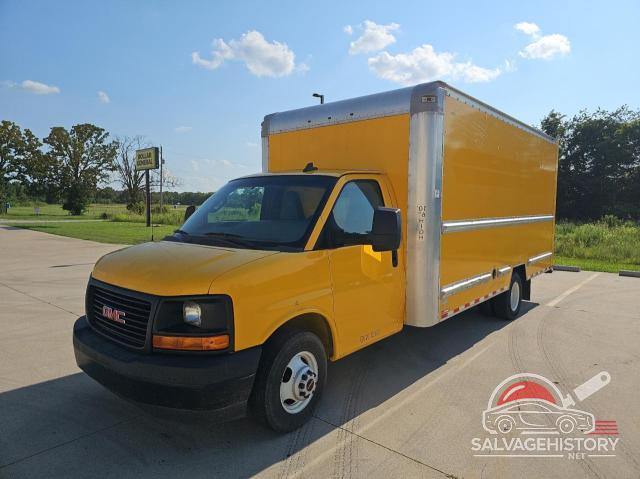 1GD37TCG6H1905668 2017 GMC SAVANA photo no. 2