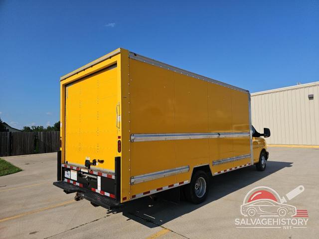 1GD37TCG6H1905668 2017 GMC SAVANA photo no. 4