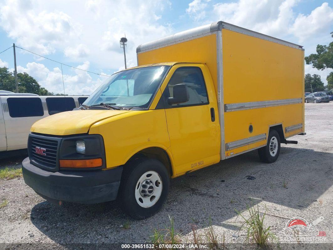 1GDY72CA7B1900532 2011 GMC SAVANA CUTAWAY photo no. 2