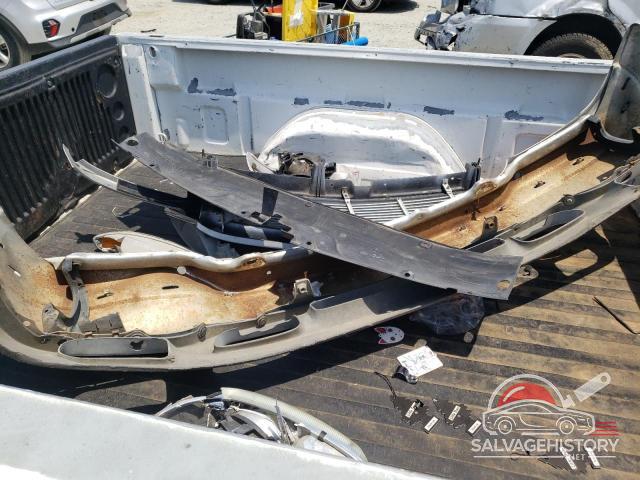 2GTEC19T311148200 2001 GMC SIERRA photo no. 12