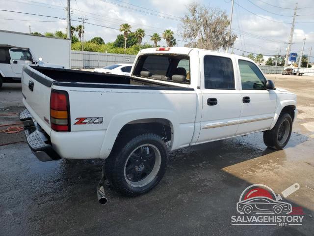 2GTEK13T351339620 2005 GMC SIERRA photo no. 3