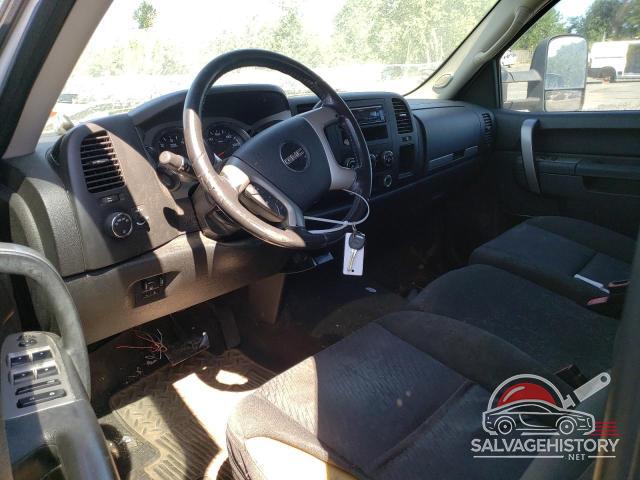 1GT5K0BG9AZ167870 2010 GMC SIERRA photo no. 8