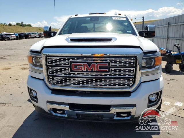 1GT12SEY7KF232426 2019 GMC SIERRA photo no. 5