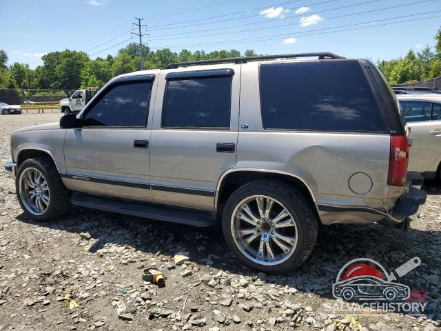 1GKEK13R0WJ714816 1998 GMC YUKON photo no. 2
