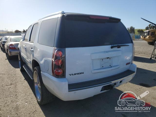 1GKFK63827J259364 2007 GMC YUKON photo no. 2