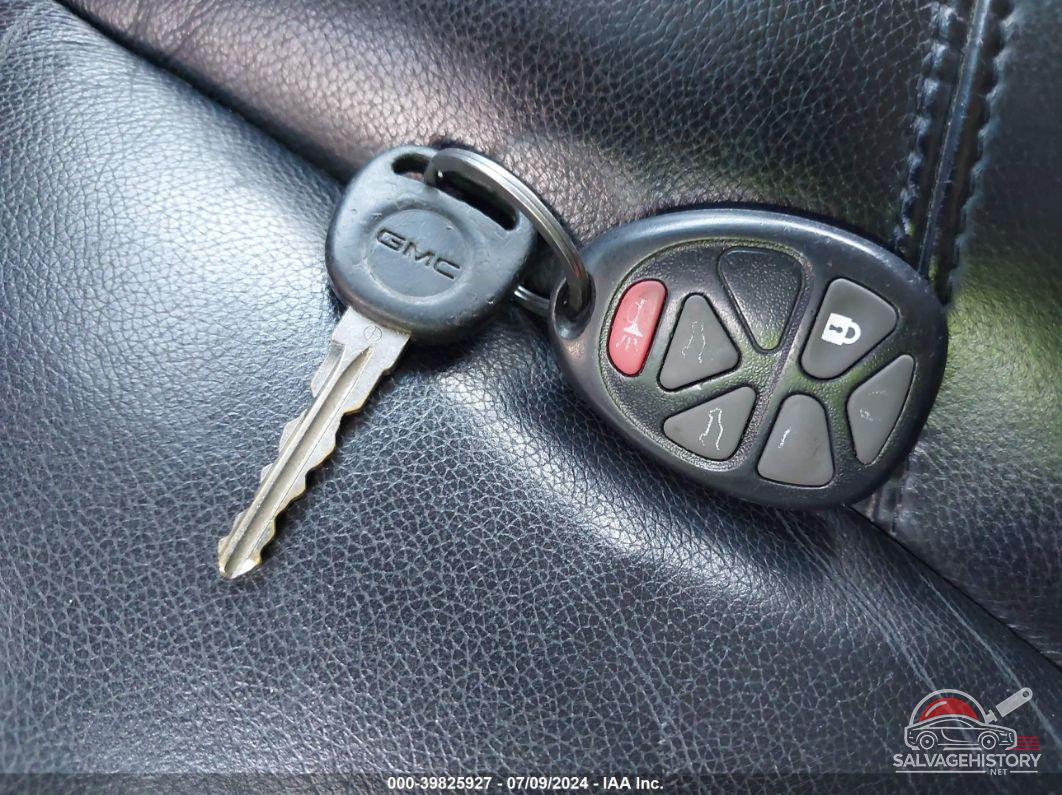 1GKUCCE06AR263971 2010 GMC YUKON photo no. 11