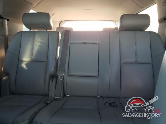 1GKUKKE33AR256371 2010 GMC YUKON photo no. 10