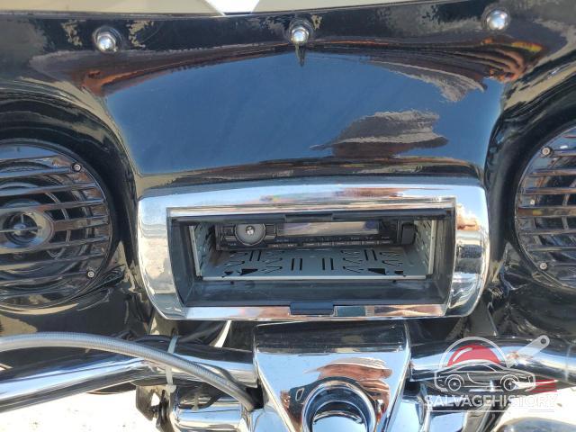 1HD1FRW39YY614727 2000 HARLEY-DAVIDSON FL photo no. 7