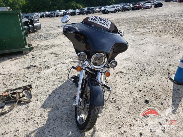 1HD1FRW142Y617606 2002 HARLEY-DAVIDSON FL photo no. 2