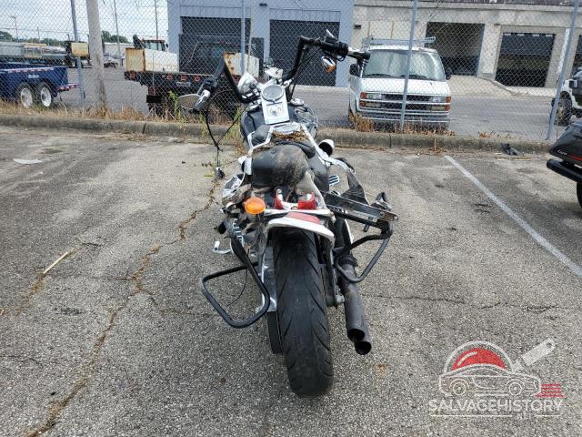 1HD1BXB1X3Y091280 2003 HARLEY-DAVIDSON FL photo no. 4