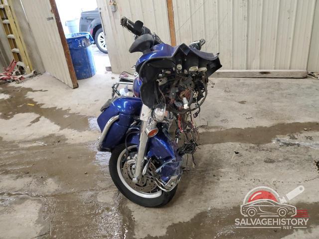 1HD1FCW163Y621512 2003 HARLEY-DAVIDSON FL photo no. 2