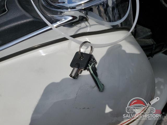 1HD1FLW163Y623955 2003 HARLEY-DAVIDSON FL photo no. 8