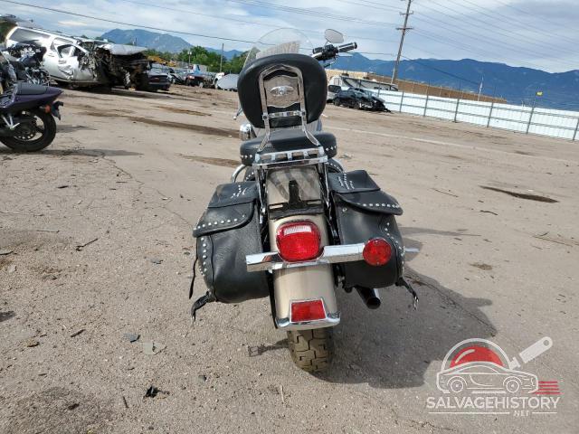 1HD1BWB165Y022020 2005 HARLEY-DAVIDSON FL photo no. 4