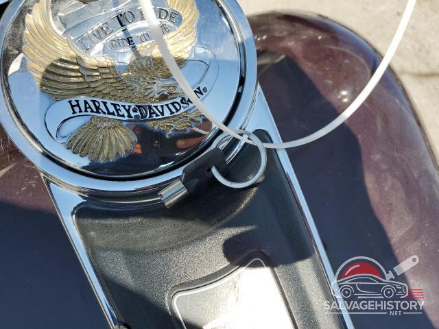 1HD1FCW135Y600071 2005 HARLEY-DAVIDSON FL photo no. 8