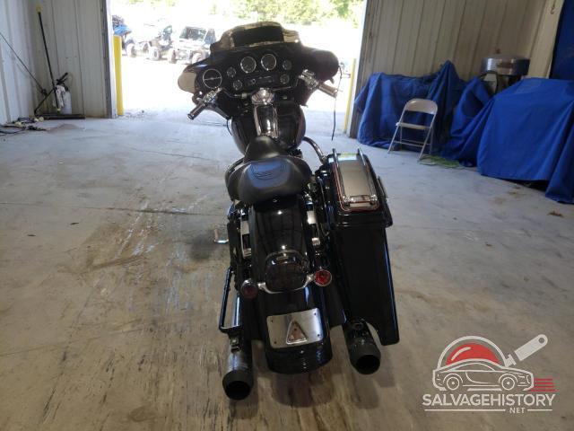 1HD1FF4159Y656989 2009 HARLEY-DAVIDSON FL photo no. 4