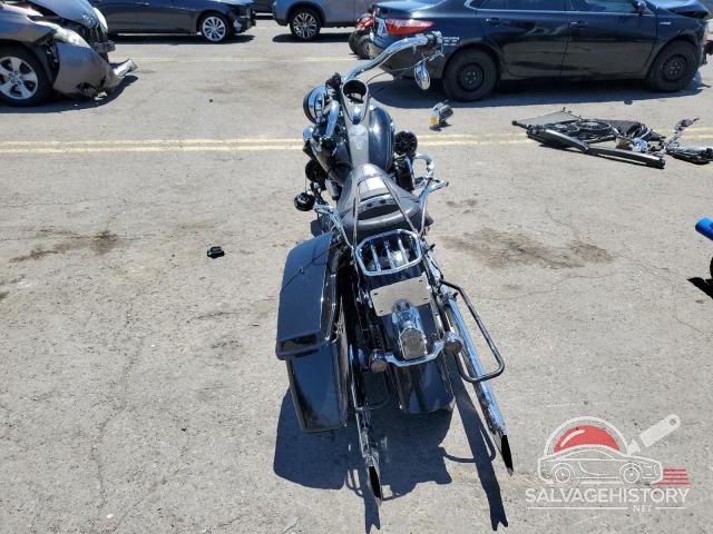 1HD1JD5109Y053398 2009 HARLEY-DAVIDSON FL photo no. 4