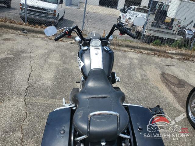 1HD1FHM13BB626331 2011 HARLEY-DAVIDSON FL photo no. 6