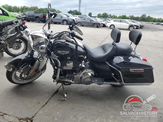 1HD1FBM12FB644113 2015 HARLEY-DAVIDSON FL photo no. 3