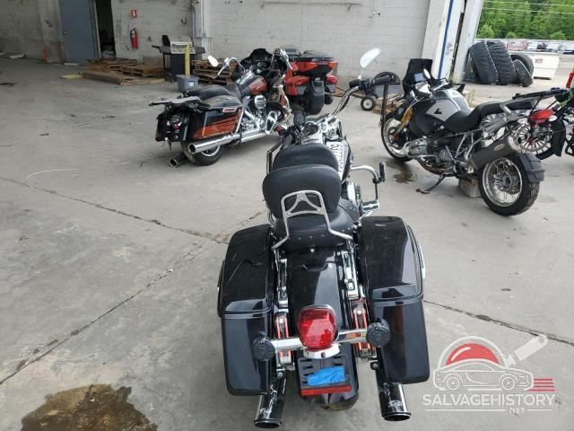 1HD1FBM12FB644113 2015 HARLEY-DAVIDSON FL photo no. 4