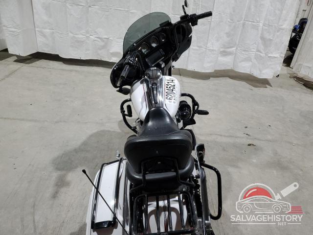 1HD1KRC1XHB637340 2017 HARLEY-DAVIDSON FL photo no. 6