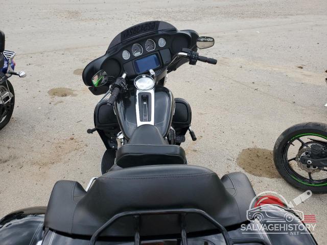 1HD1MAF10NB852616 2022 HARLEY-DAVIDSON FL photo no. 6