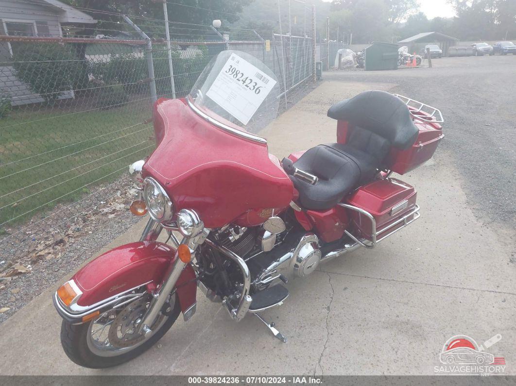 1HD1FFM13CB613505 2012 HARLEY-DAVIDSON FLHTC photo no. 2