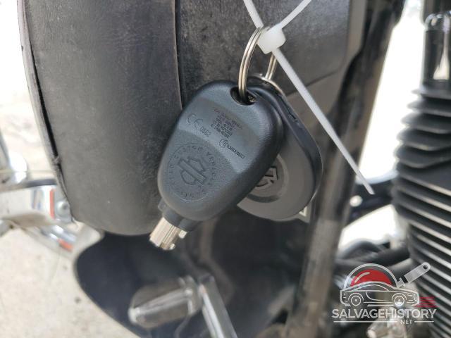1HD1PR817DB958580 2013 HARLEY-DAVIDSON FLHTCUSE C photo no. 8