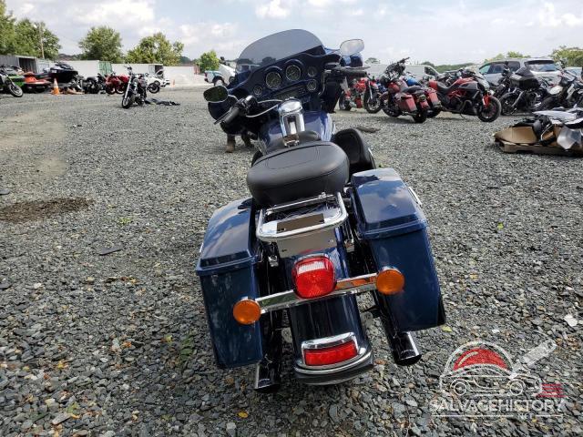 1HD1KEM12DB674058 2017 HARLEY-DAVIDSON FLHTK ELEC photo no. 4