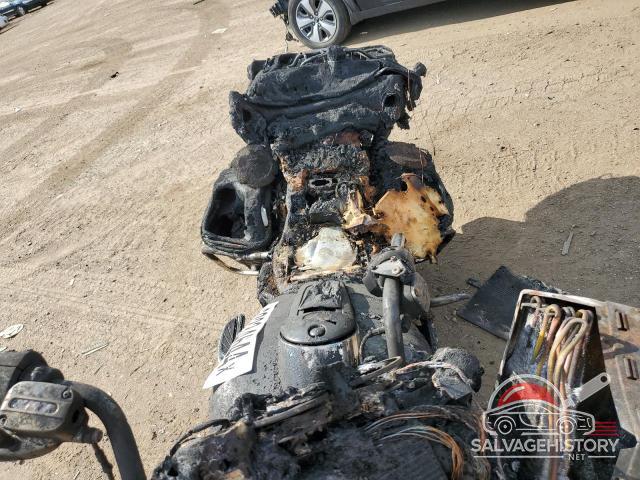 1HD1TEF16HB960057 2017 HARLEY-DAVIDSON FLSE photo no. 5