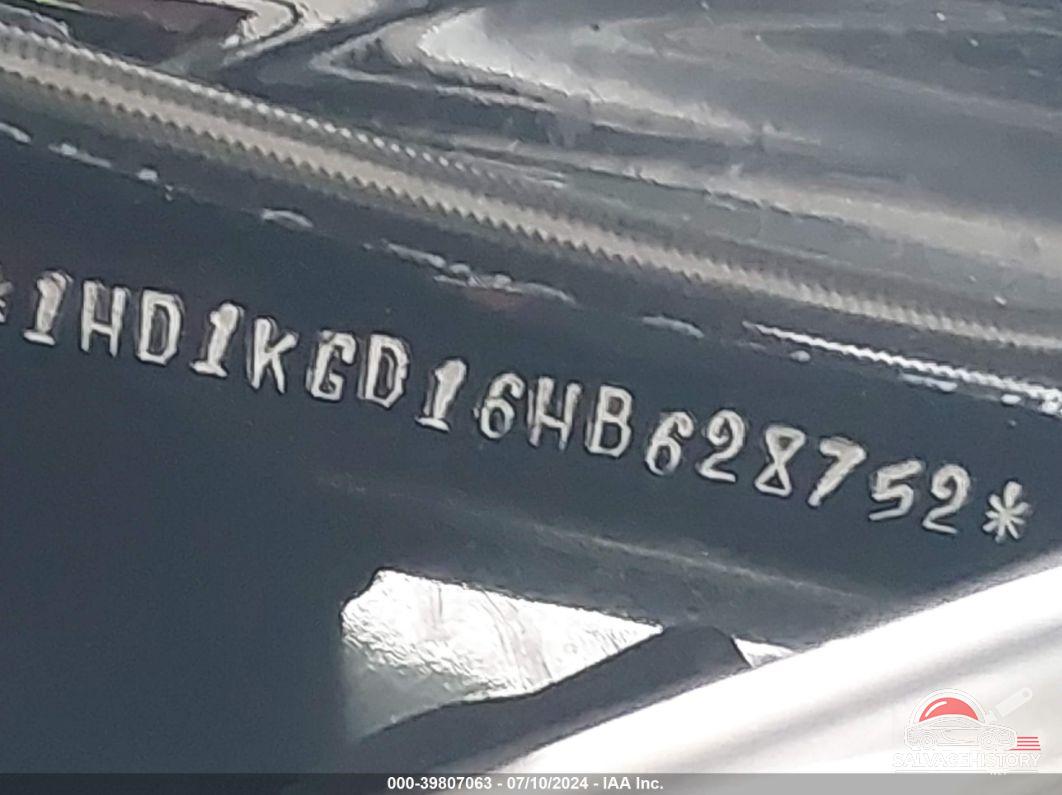 1HD1KGD16HB628752 2017 HARLEY-DAVIDSON FLTRU photo no. 10