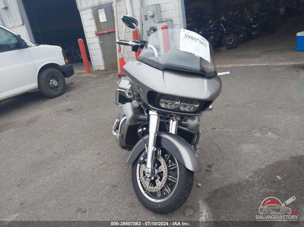 1HD1KGD16HB628752 2017 HARLEY-DAVIDSON FLTRU photo no. 5