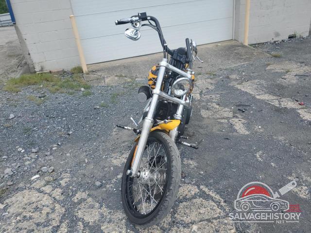 1HD1GP418BC304771 2011 HARLEY-DAVIDSON FX photo no. 2