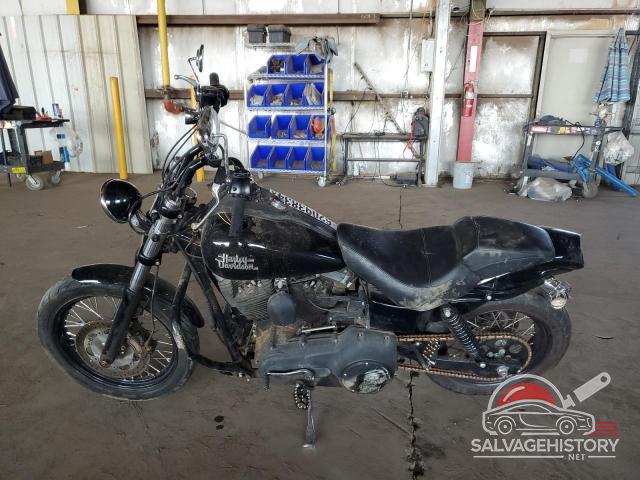1HD1GX418DC334923 2013 HARLEY-DAVIDSON FX photo no. 3