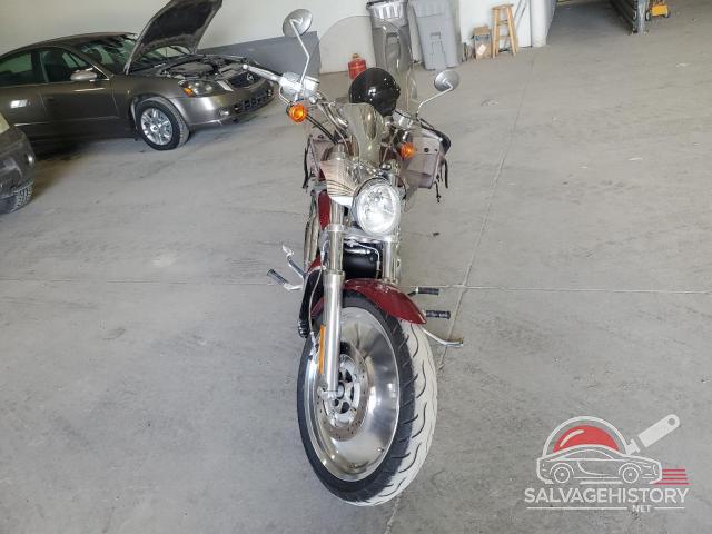 1HD1HAZ164K805704 2004 HARLEY-DAVIDSON VRS photo no. 2