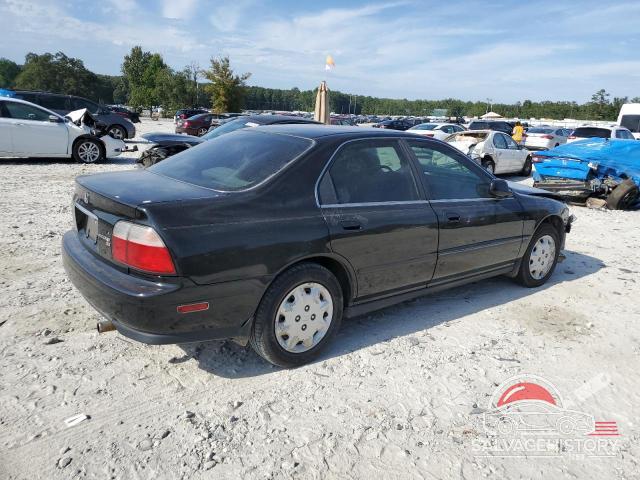 1HGCD5632TA040189 1996 HONDA ACCORD photo no. 3