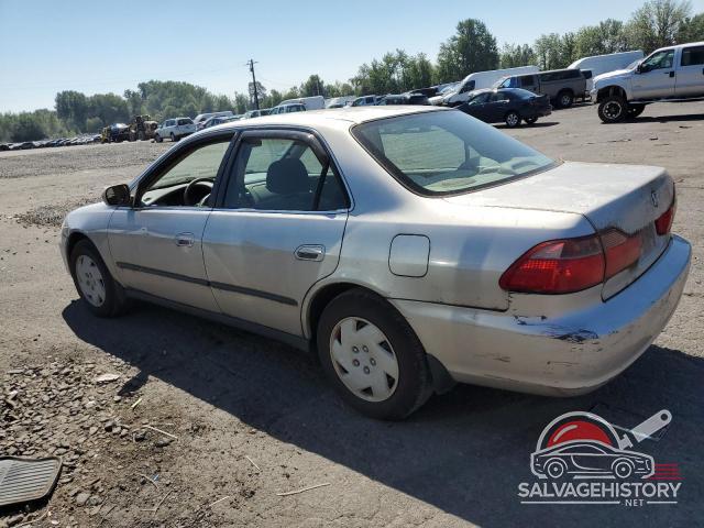 1HGCG1643XA063608 1999 HONDA ACCORD photo no. 2