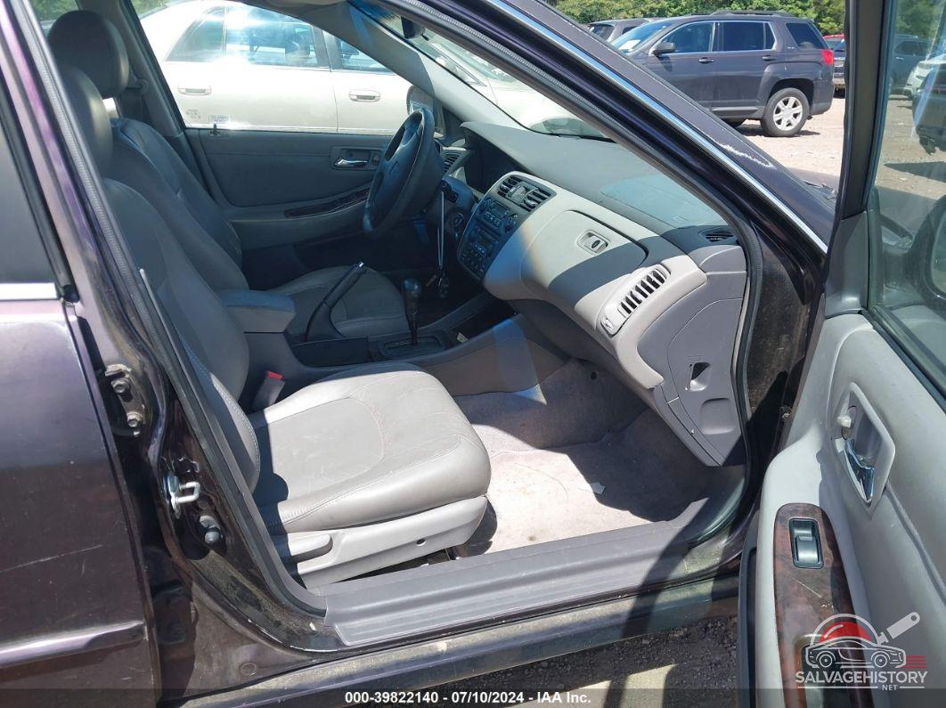 1HGCG1652XA034271 1999 HONDA ACCORD photo no. 5