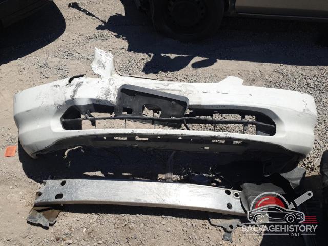 1HGCG225XXA029086 1999 HONDA ACCORD photo no. 12