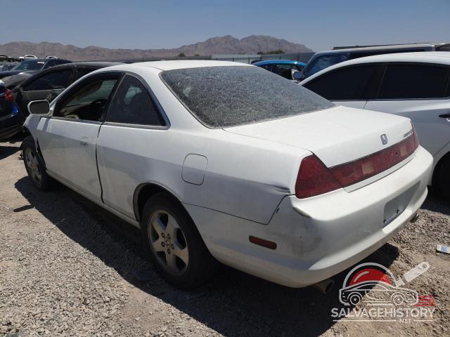 1HGCG225XXA029086 1999 HONDA ACCORD photo no. 2