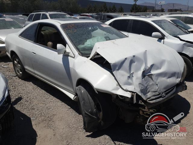 1HGCG225XXA029086 1999 HONDA ACCORD photo no. 4