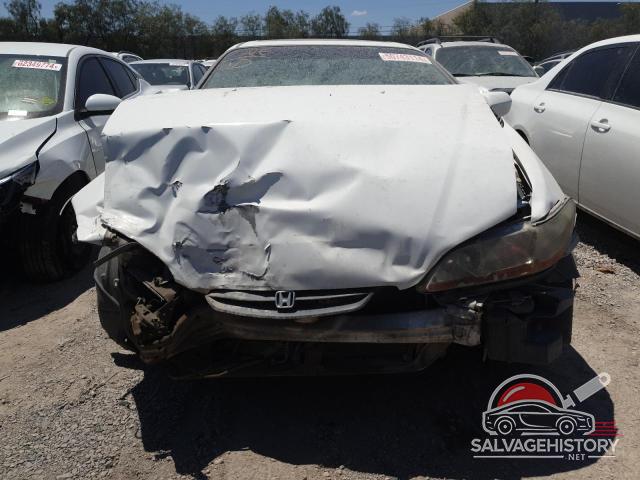 1HGCG225XXA029086 1999 HONDA ACCORD photo no. 5